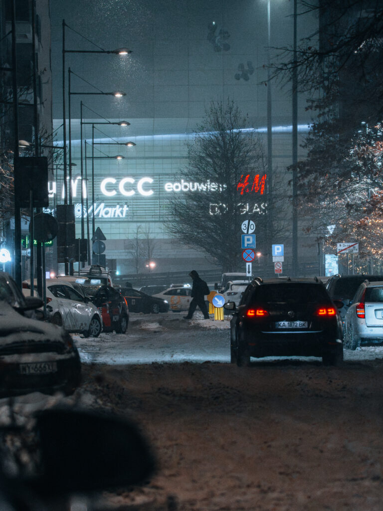 Long distance street photo taken with the Sigma 20-200mm.