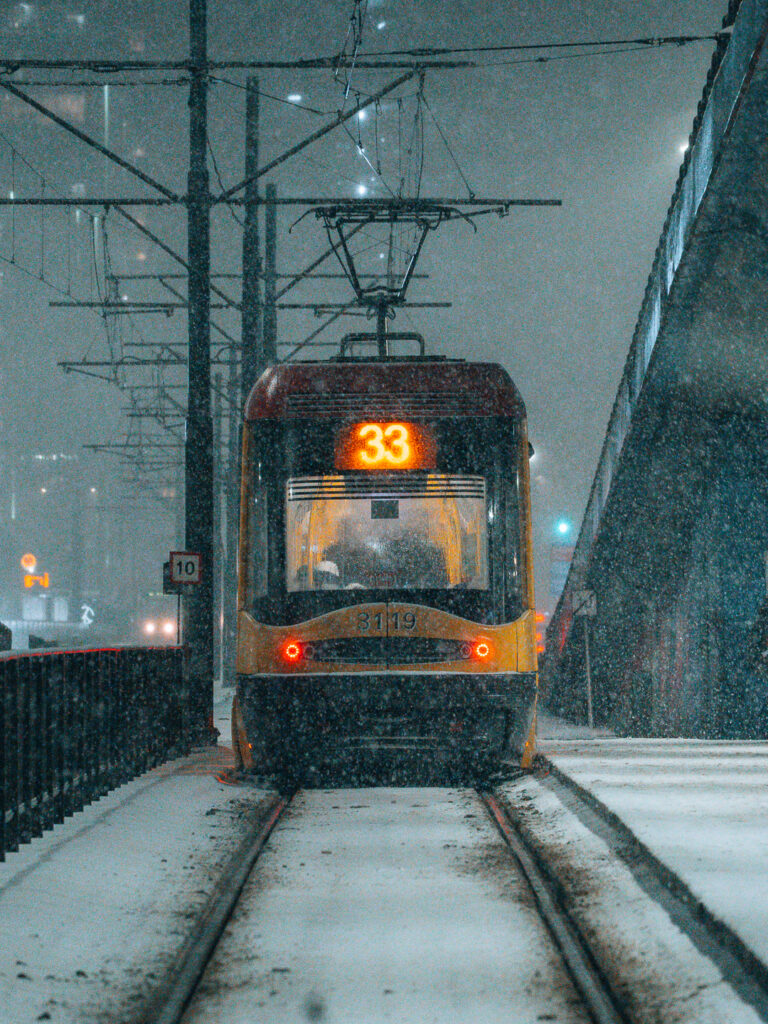 200mm zoom at the back of a tram taken with Sigma 20-200mm.