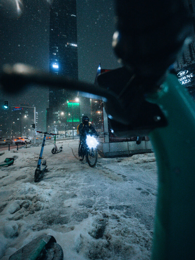 Framing through the scooter's handle.