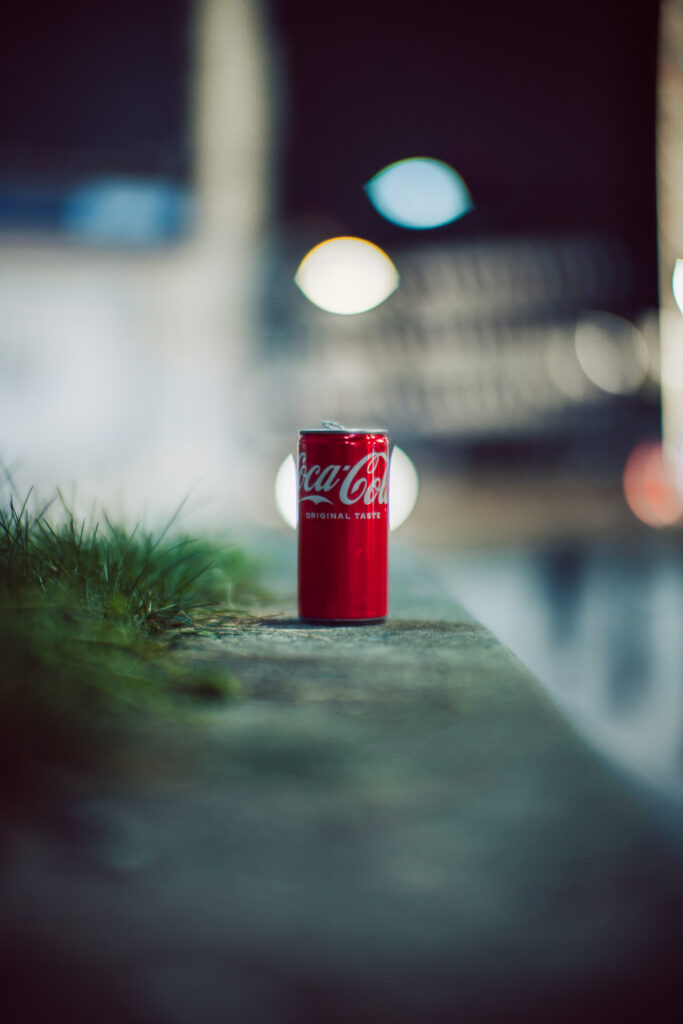 A simple shot of Coca Cola can taken with the Brightin Star 50mm F0.95 II lens.