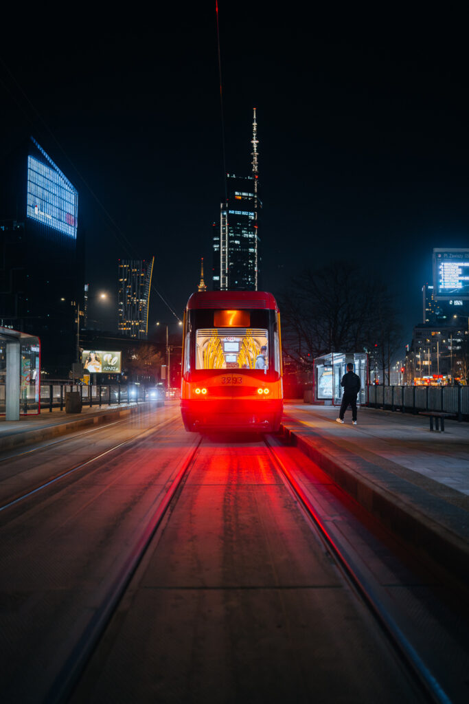 A woman photographed from the back, taken with the Sigma 35mm F1.4 DG II lens.
